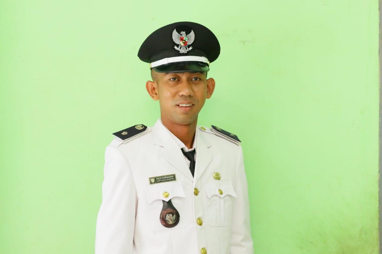 AGUS KURNIAWAN - KEPALA DESA PANGKALAN BENTENG