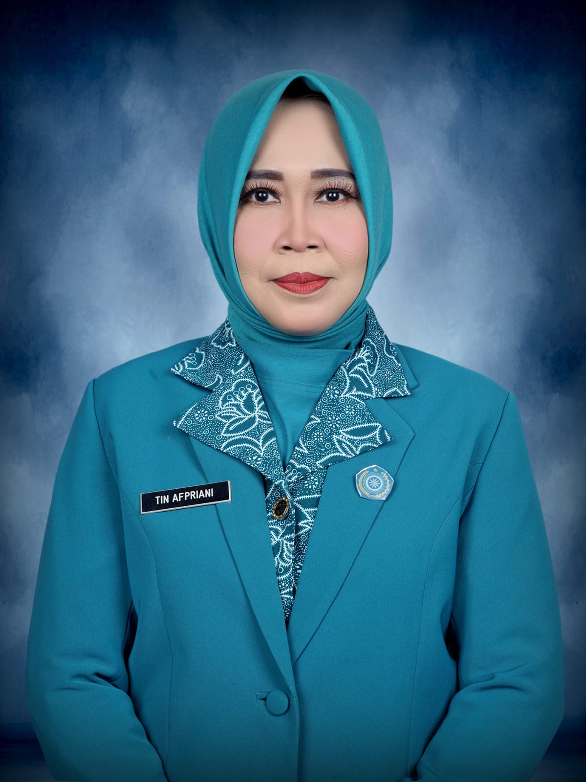 TIN APRIANI